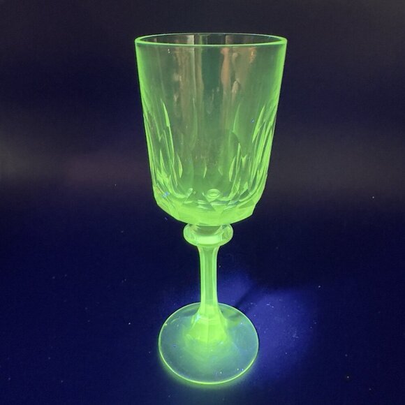 Tiffin Franciscan Atwater Stem Goblet Clear Glasses Manganese 365nm Green UV Set - Picture 4 of 15
